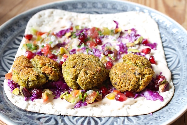 7. Falafel & Yoğurtlu Tahin Sos