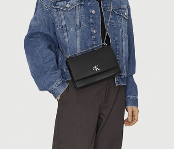3. Amazon'da Calvin Klein çantalarda muhteşem indirimler var!