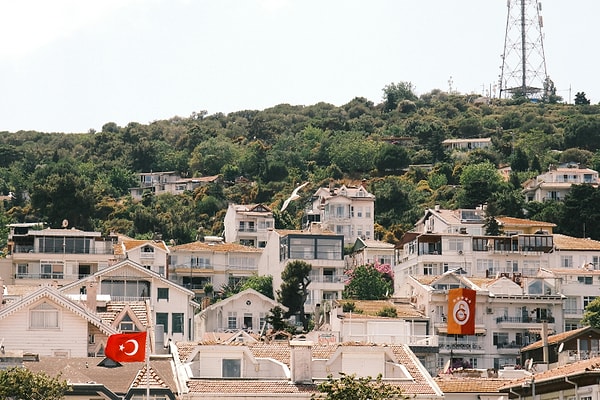 Places to Visit in Burgazada