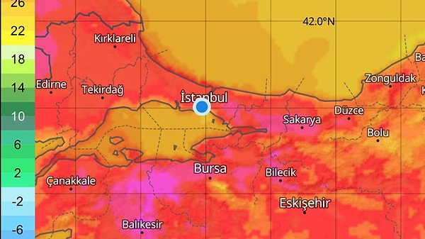 Meteoroloji’nin son hava durumu raporuna göre Türkiye’yi etkisi altına alan sıcak hava dalgası sürüyor.