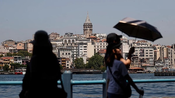 İran'da aşırı sıcaklar nedeniyle bir günlük resmi tatil kararı!