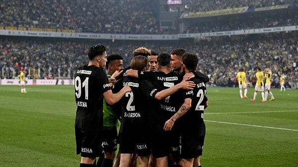 Her Şerde Bir Hayır Vardır