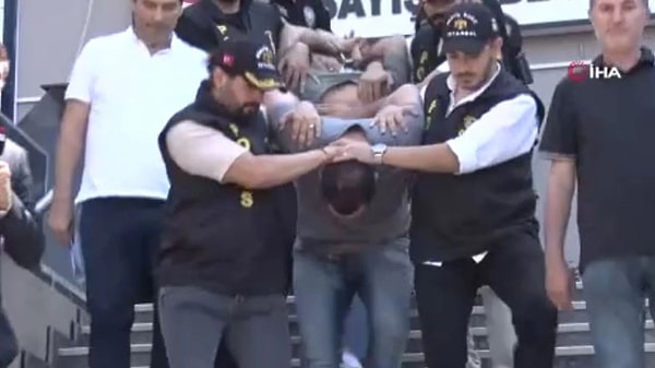 Türkiye, kadın cinayetleri ile sarsılmaya devam ediyor. Ayşe Tokyaz'ın ölümünün ardından ihmaller zinciri üzüntüyü bir kat daha artırmıştı.
