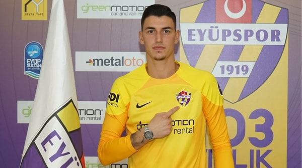 Berke Özer için ödenecek bonservisin yüzde 40'ı Fenerbahçe'ye aktarılacak.