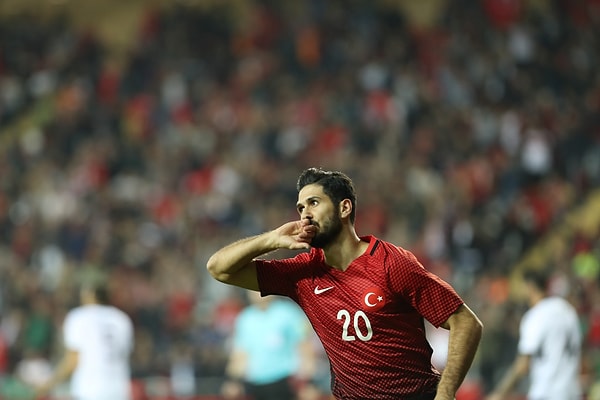 4. Emre Akbaba