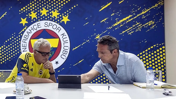 Ali Koç ve Aziz Yıldırım arasındaki gerilimde söz dönüp dolaşıp Mourinho'ya geldi ve Ali Koç'tan ilginç bir yorum geldi.