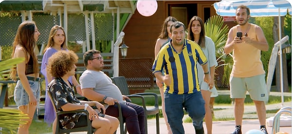 Ağustos ayında vizyona girecek film hakkında farklı fikirde olanlar da var.