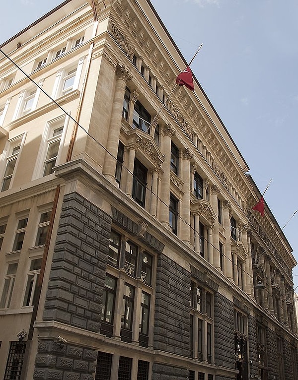 Salt Galata Visiting Hours and Holidays