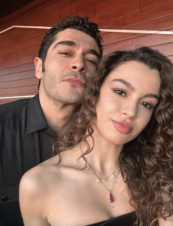 Henüz küçücük bir kızken hayatımıza "Sana Bir Sır Vereceğim" dizisiyle giren Su Burcu Yazgı Coşkun'u geçtiğimiz sezon "Bir Gece Masalı"yla konuştuk.