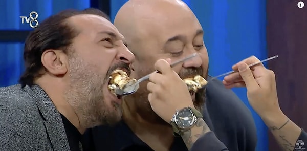 MasterChef izleyicisi, Mehmet Şef ve Somer Şef'in iştahına aşikar.