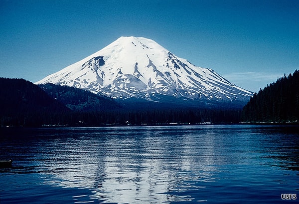 ABD – Mount St. Helens Tsunamisi (260 metre)