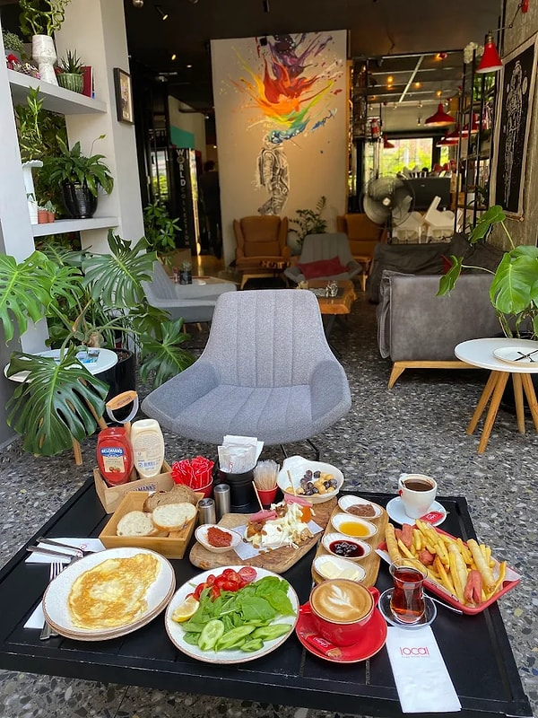 Cafe Local