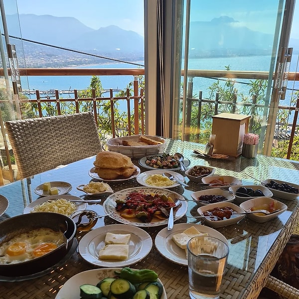 Yamaç Cafe