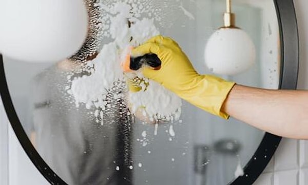 10. Banyo aynasını tıraş köpüğüyle buğulanmaya karşı koruyabilirsiniz.
