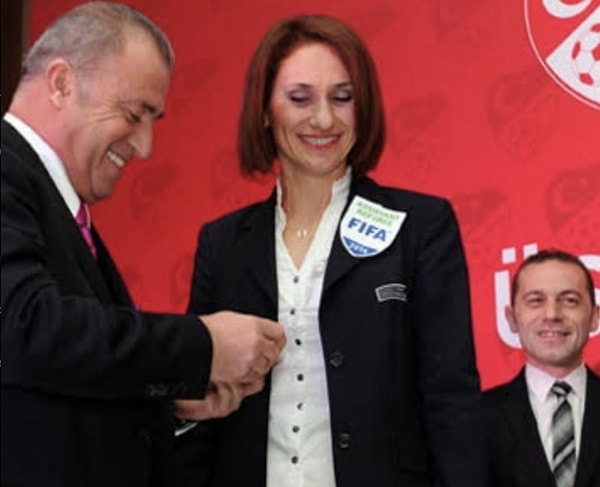 Genç Kızlara Mesaj ve İlham