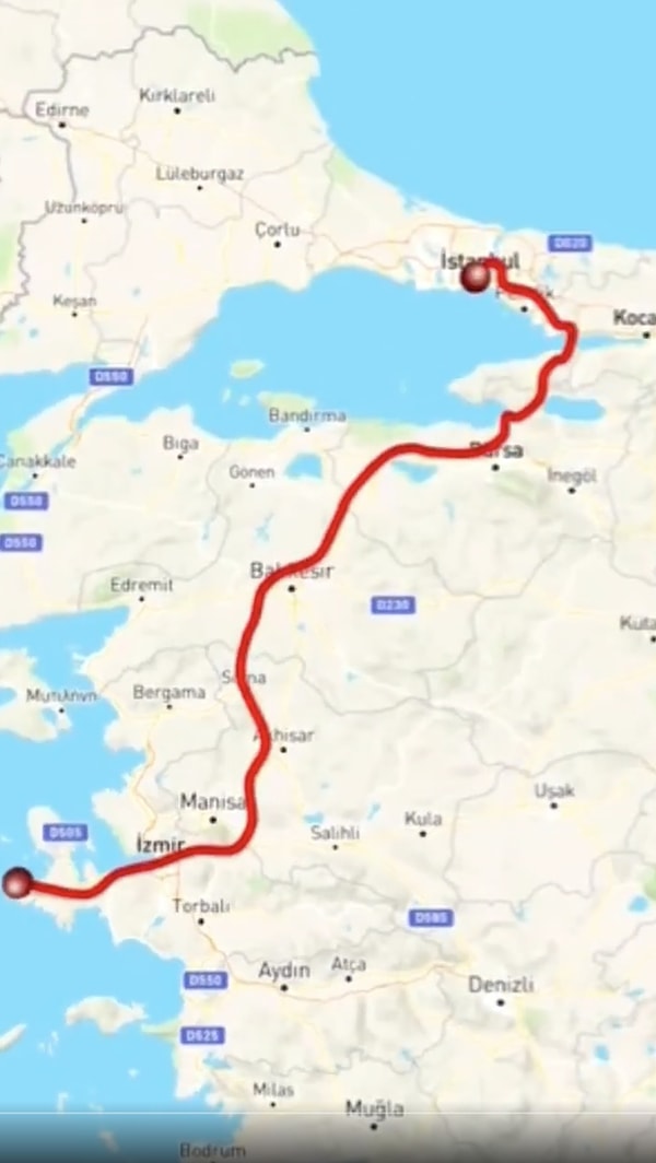 Sıcaklardan bunaldınız, aklınızda minik bir kaçamak var ve rotanız belli: Çeşme!