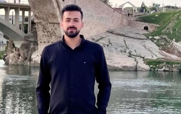 27 yaşındaki Muğdat Esener kalp krizi sonucu hayatını kaybetti.