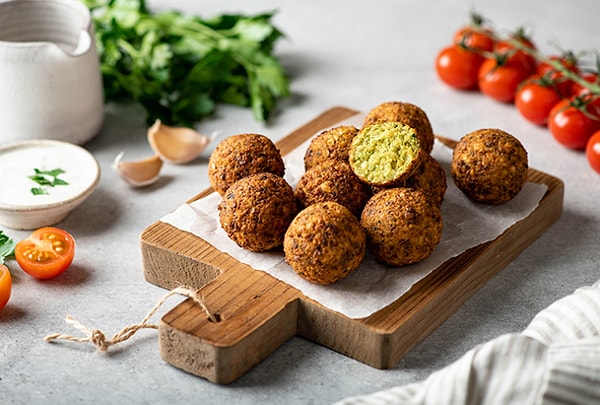7. Falafel ve Sebze Ruloları