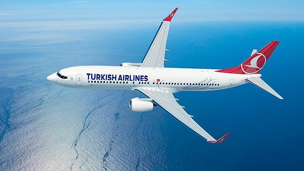 SHGM’nin havayolu şirketlerinde yönelik tavsiye kararı sonrası Türk Hava Yolları, içerisinde lityum batarya bulunan akıllı bagajlarla ilgili yeni bir karar aldı.