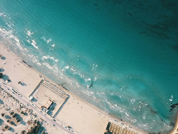 🏖️ Beaches with Entry Fees (Fixed-Price Beach Clubs)