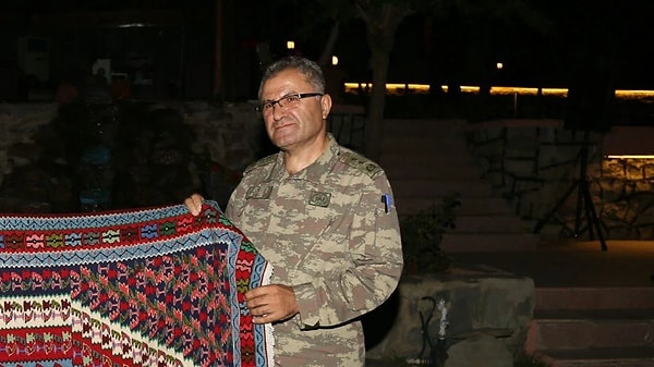 Metin Tokel Kaç Yaşında?