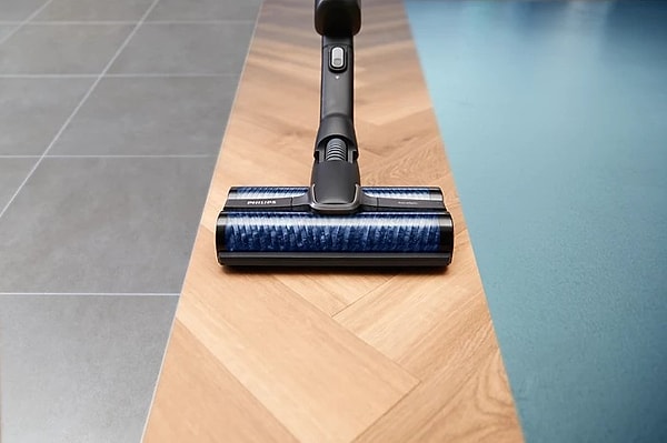 Temizlik bittiğinde Philips AquaTrio 9000 kendini sadece 4 dakikada temizliyor.