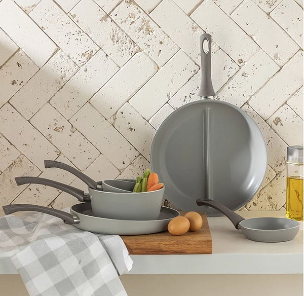 Bugün Hepsiburada’da English Home seçili ürünlerde 3 al 2 öde fırsatını kaçırmayın!