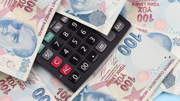 Özgür Erdursun istifa eden kişinin tazminat alma hakkına dair şunları anlattı: