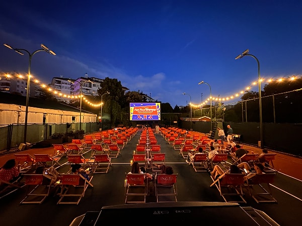 Hillside City Club Etiler – Open-Air Artwork