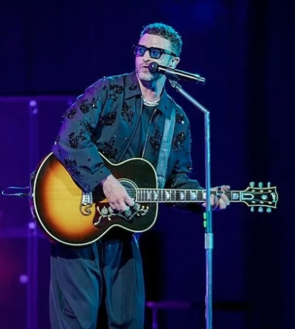 Dünyaca ünlü yıldız Justin Timberlake’in İstanbul konserine dair tartışmalar bitmek bilmiyor.