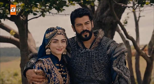 Dizinin senaryosu, yönetmeni, oyuncu kadrosu derken baştan aşağı değişim yaşandı.