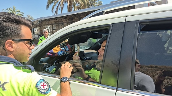 Bodrum’da tatil yapan İbrahim Tatlıses'in kızı Dilan Çıtak, polisin “Dur” ihtarına uymadığı iddiasıyla gündeme gelmişti.