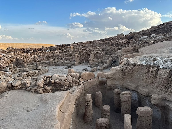 The Discovery of Karahantepe: From the Dusty Pages of History to the Present Day