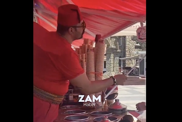 Tatil beldelerinin boş olmasından şikayet ediyorlardı.