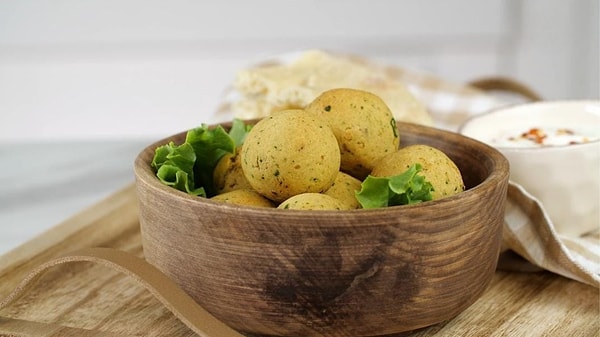 9. Falafel Topu