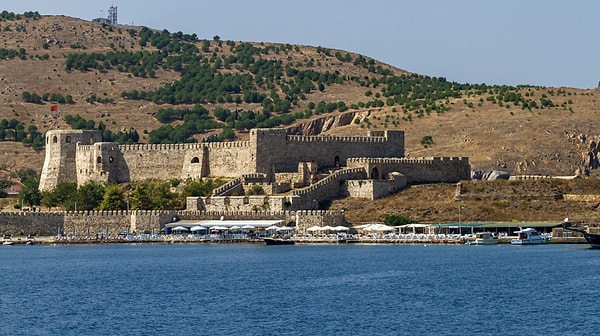 8. Bozcaada Castle – Çanakkale