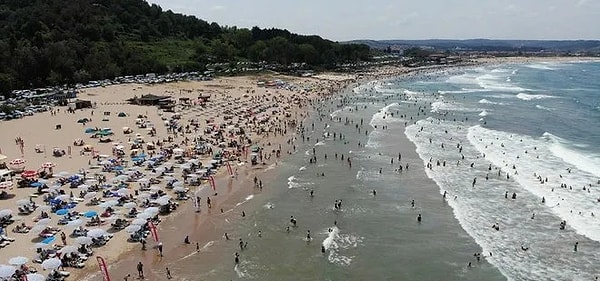 İstanbul’da 3 ilçede denize girilmesi yasaklandı.