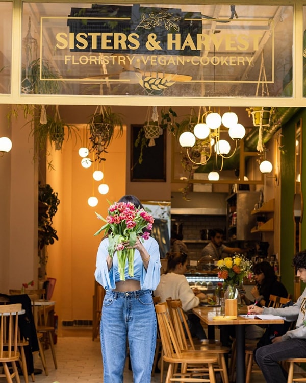 4. Sisters & Harvest – Moda, Kadıköy