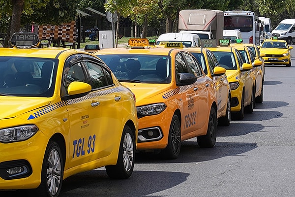 İstanbul'un taksileriyle ilgili yeni kararlar alındı.