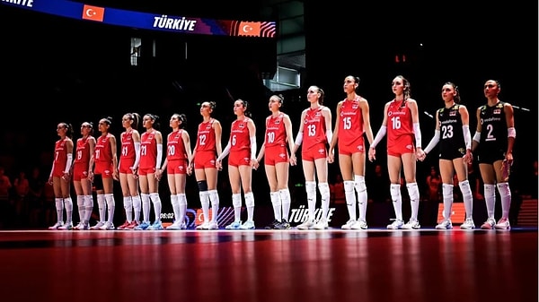 Tayland'da düzenlenecek dünya şampiyonası öncesi Sinead Jack Kısal kadroya alındı.