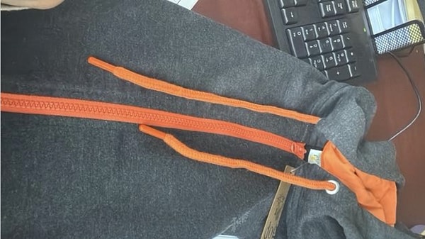 Çocuk eşofman takımı piyasadan toplatılıyor.