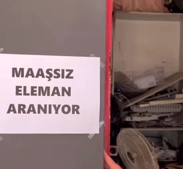 Herkes bilir bu ülkede yaşamak için gönüllük esastır!