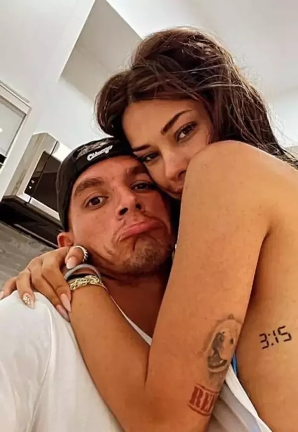 Takipçiler bir dargın bir barışık olmalarına alıştığımız çiftin Instagram hesaplarında bir detay fark etti.