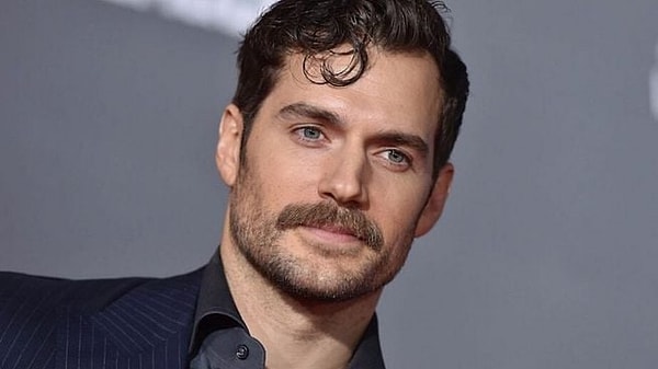 Superman, The Witcher gibi yapımlarla dünya çapında şöhrete ulaşan Henry Cavill'i tanımayanımız yoktur.
