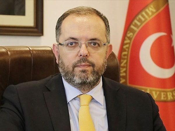 Erhan Afyoncu Kimdir?