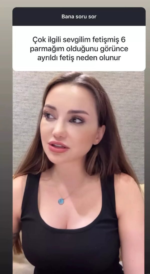 Klinik psikolog ve yazar Esra Ezmeci, sosyal medyadan takipçilerine derman olmaya devam ediyor.