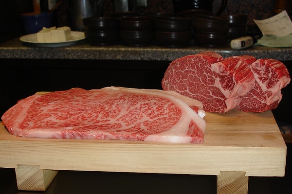 7. Kobe Sığırı Eti (Kobe Beef)