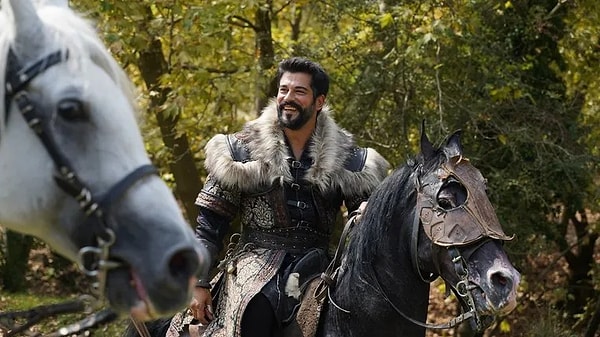 ATV ekranlarında izleyiciyle buluşmaya hazırlanan Bozdağ Film imzalı Kuruluş Osman dizisinde büyük bir değişim yaşanıyor.
