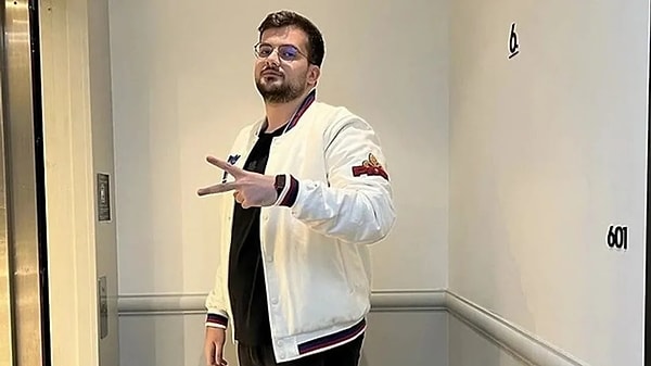 Fenerbahçe taraftarı olan Oğuzhan Dalgakıran, vefatıyla sevenlerini yasa boğdu