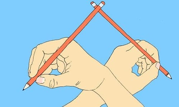 "Ambidextrous" adı verilen bir özelliğe sahip.